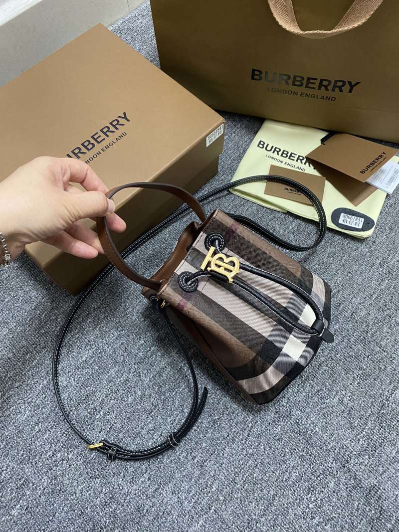 Burberry - Bucket Bag - Image 2