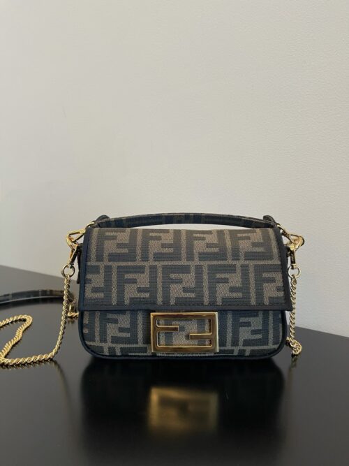 Fendi - Baguette