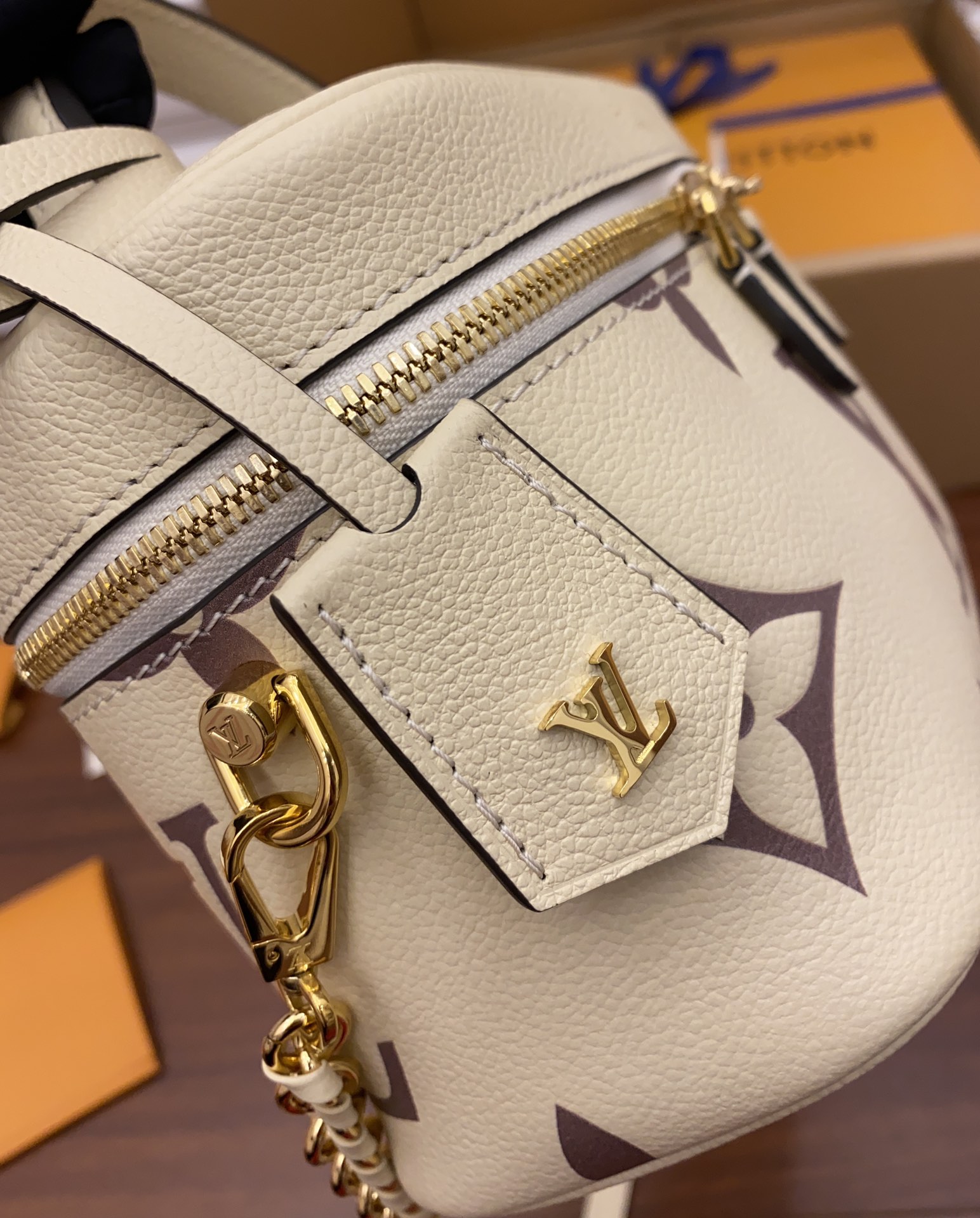 Louis Vuitton - Vanity - Vanity PM - Image 8