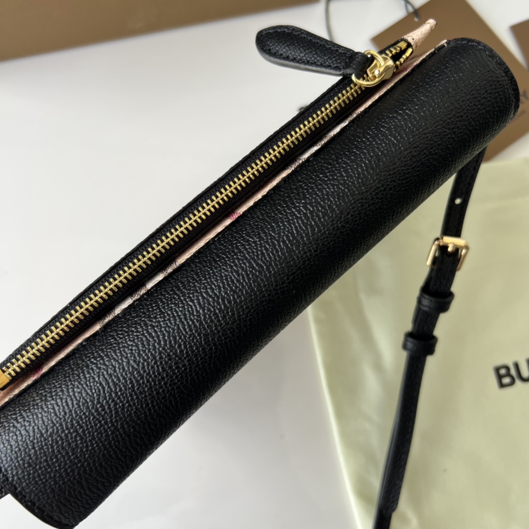 Burberry - Backpack - Image 6