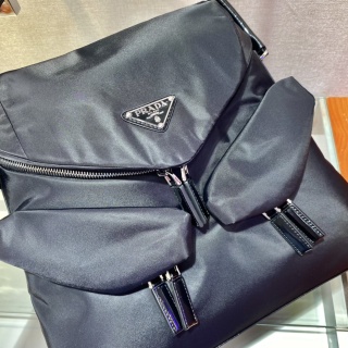 Prada - Signaux - Signaux Nylon and Leather Hobo Bag - Image 6