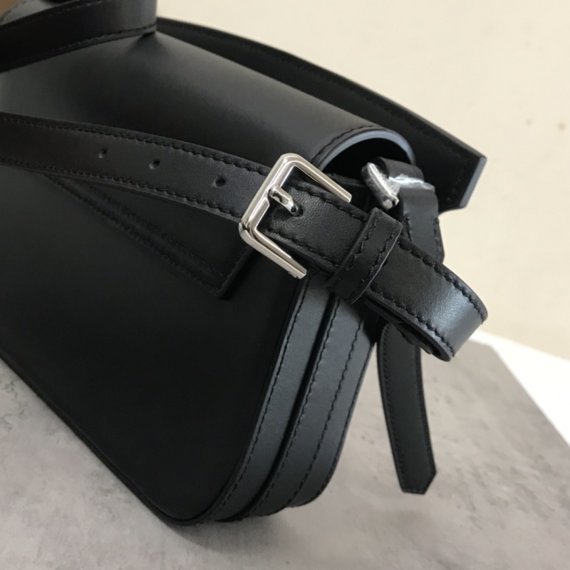 Burberry - Catherine - Medium Catherine Shoulder Bag - Image 7